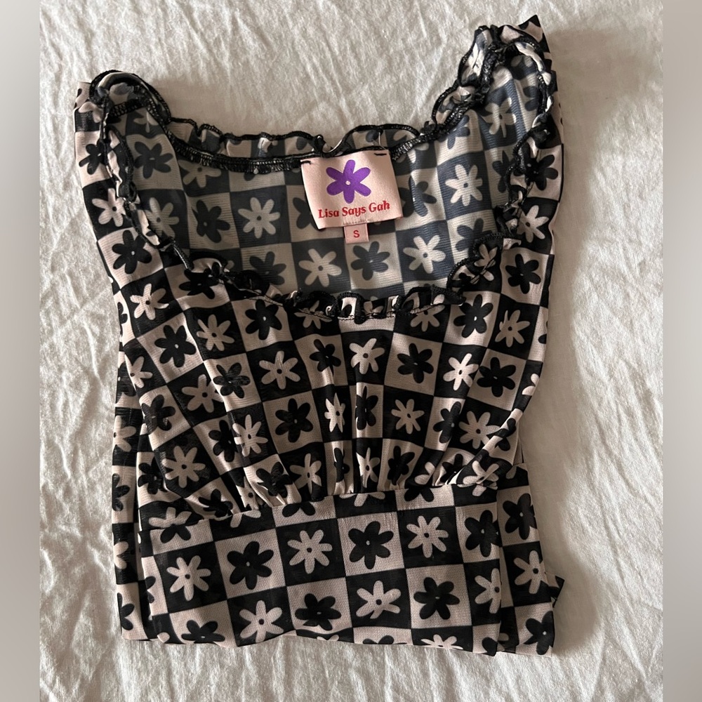 Lisa Says Gah Sheer Long Sleeve Flower Top black & white S